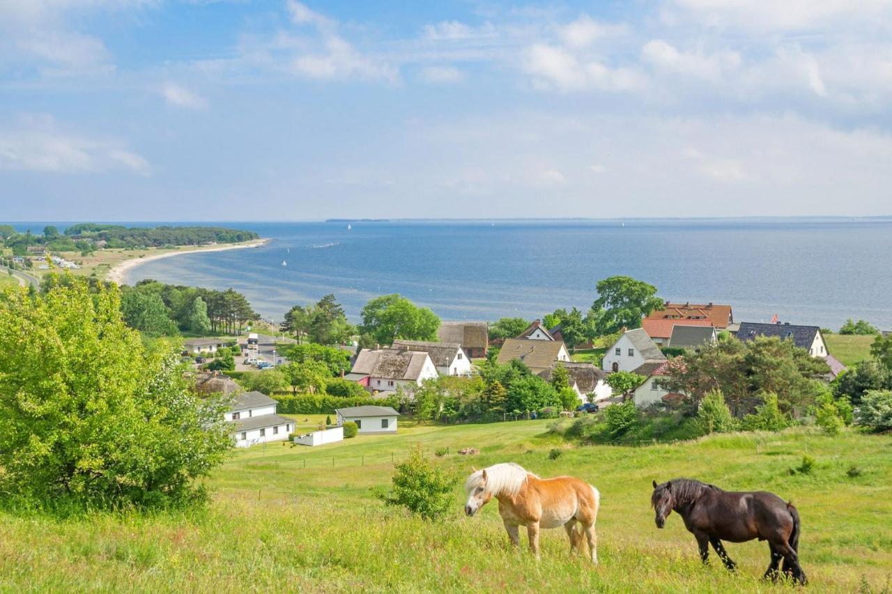 Ferienwohnung Mit Meerblick Und Gartennutzung - Haus Inselwind Fewo Meerstrand Gross Zicker Екстер'єр фото